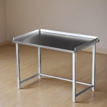 Стол инструментальный